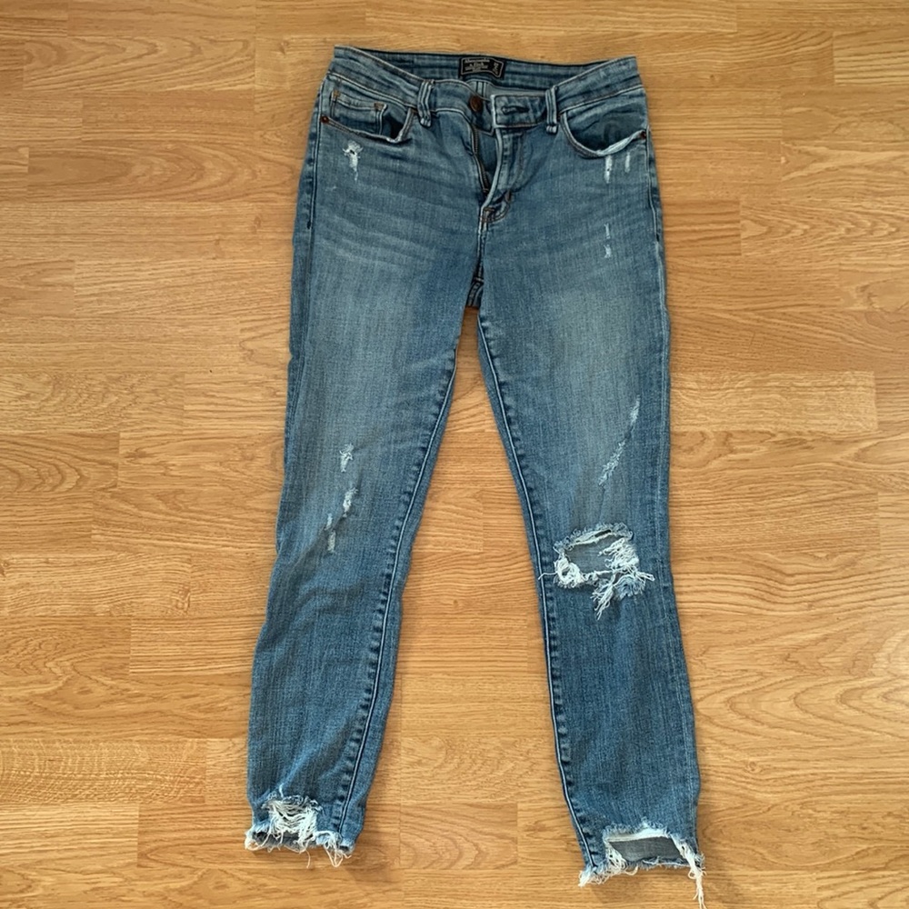 Abercrombie and Fitch stretchy ankle jeans
